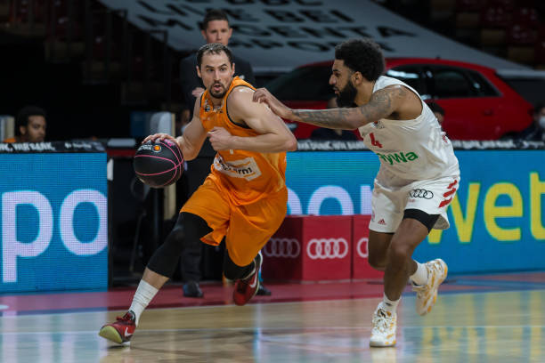 并多次利用 并多次利用