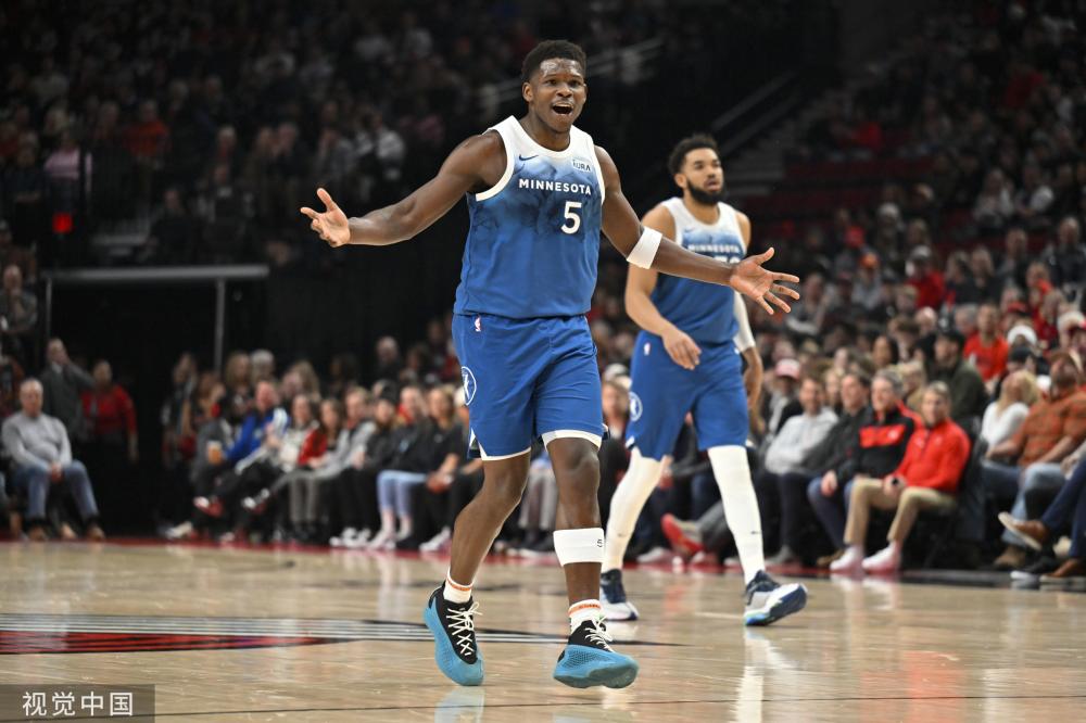 以他的全面 以他的全面